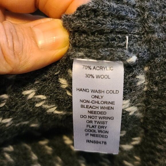 Cynthia Rowley sweater size large - Picture 7 of 8